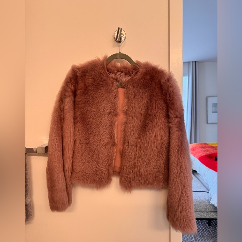 Never Worn Real Fur Vince Jacket/Coat Small